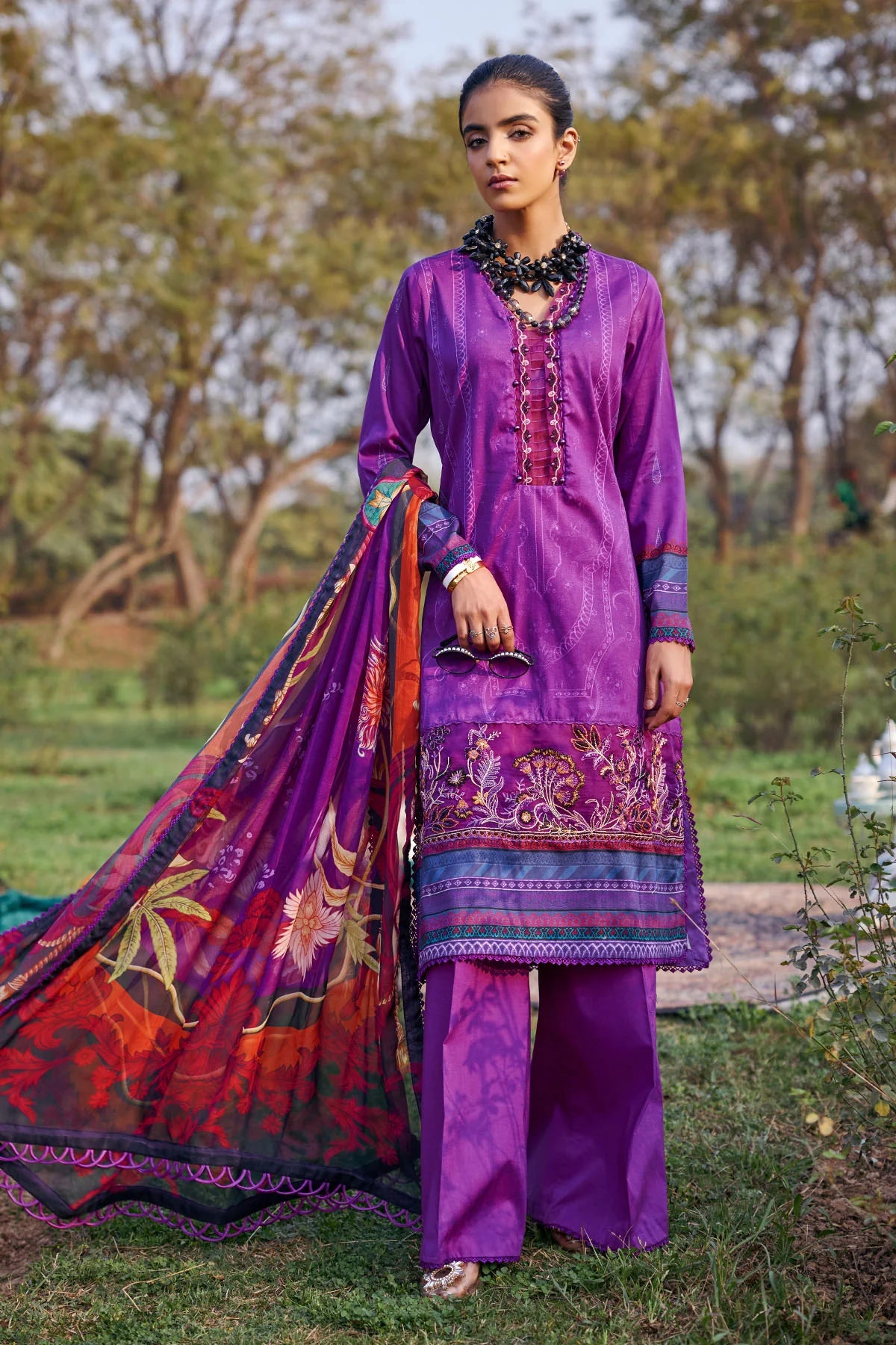 Umang by Motifz - Print Embroidered lawn 3pc