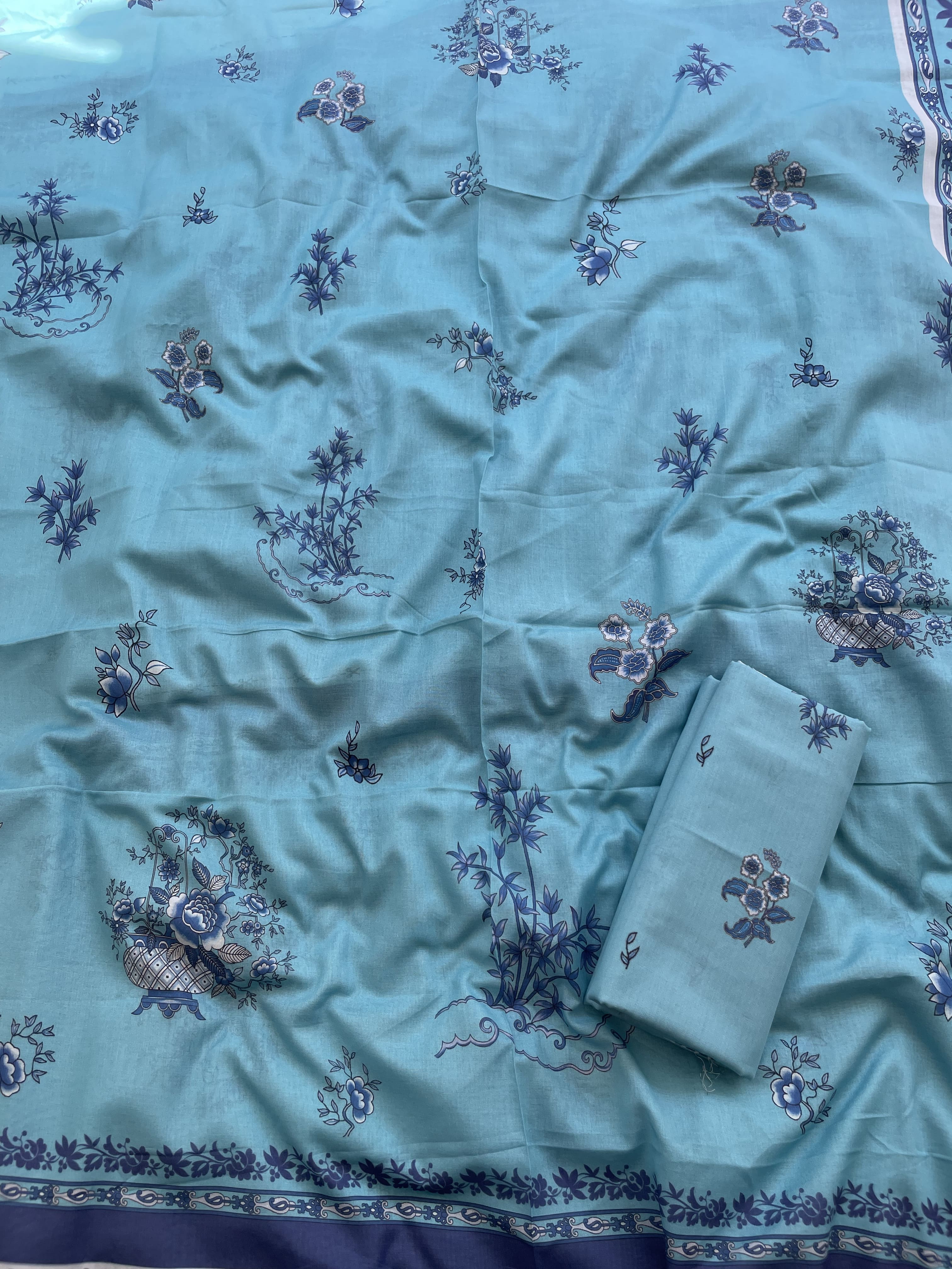 Printed lawn 2pc
