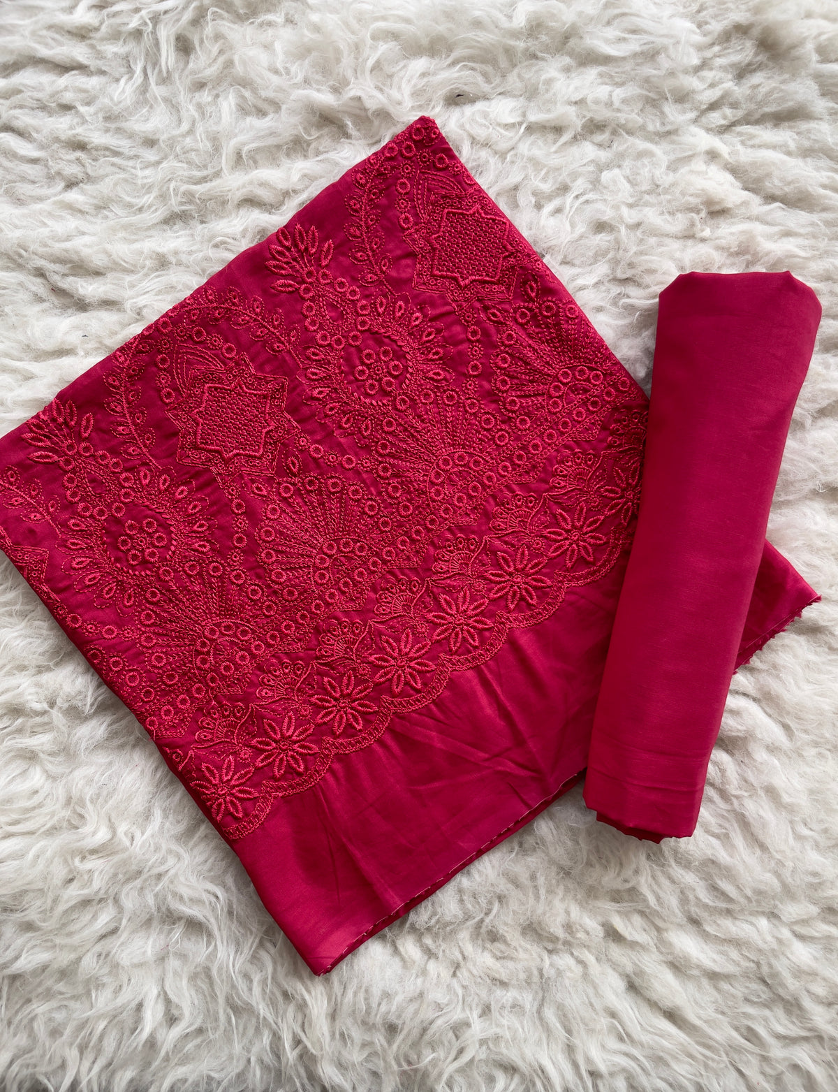 Chikankari lawn 2pc