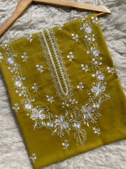 Embroidered lawn 2pc