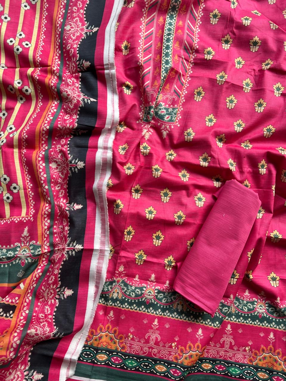 Printed khaddar 3pc