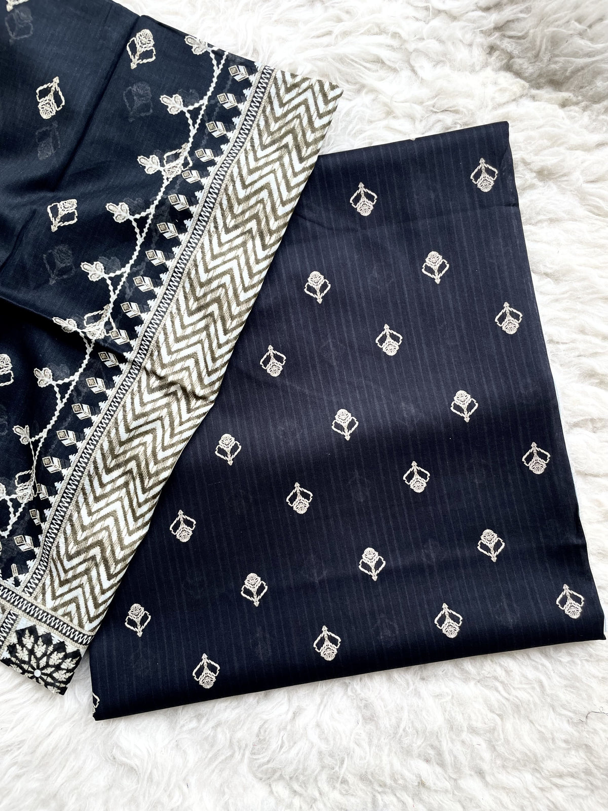 All Over Printed Lawn 3pc