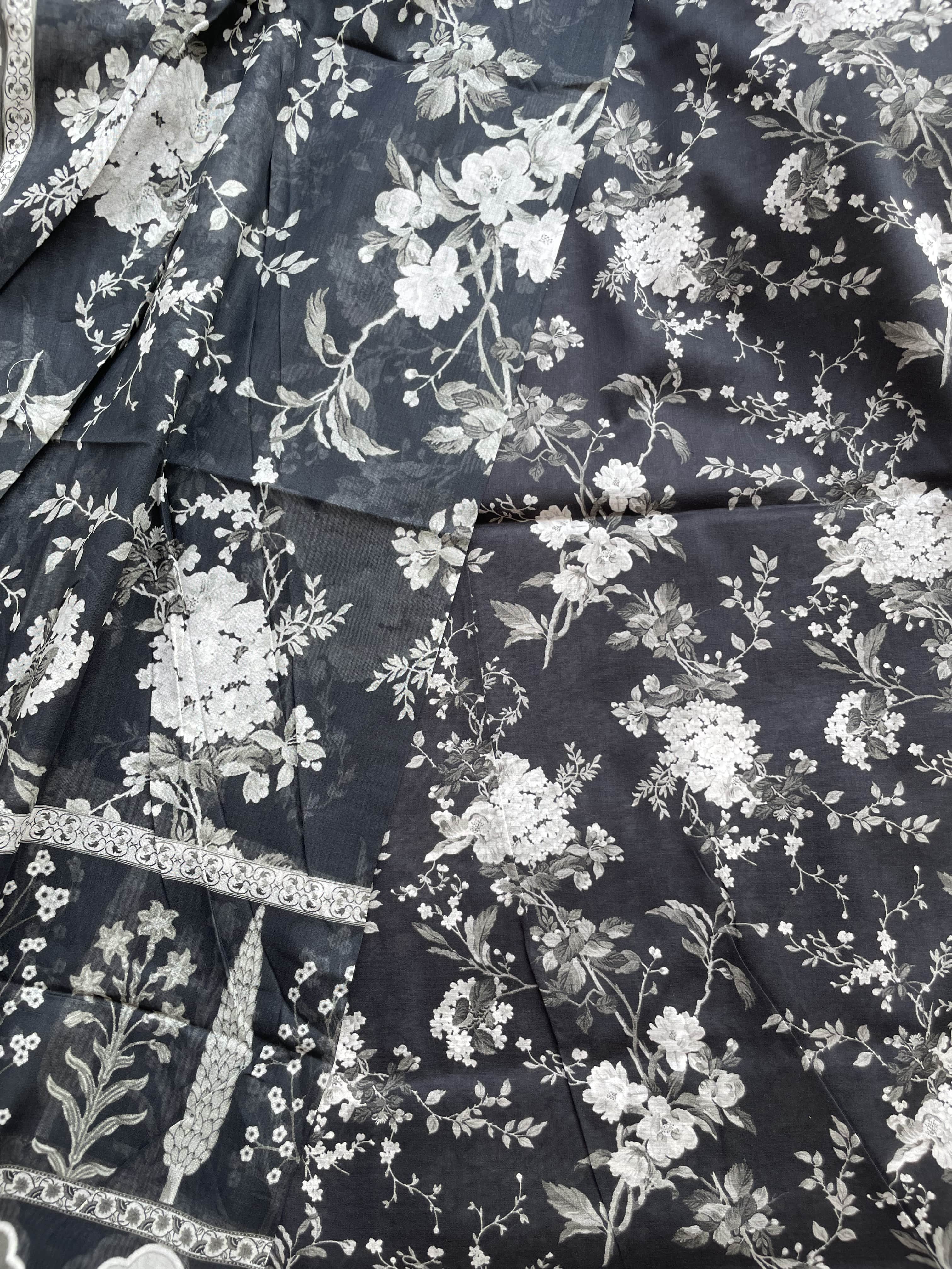 All over printed lawn 3pc