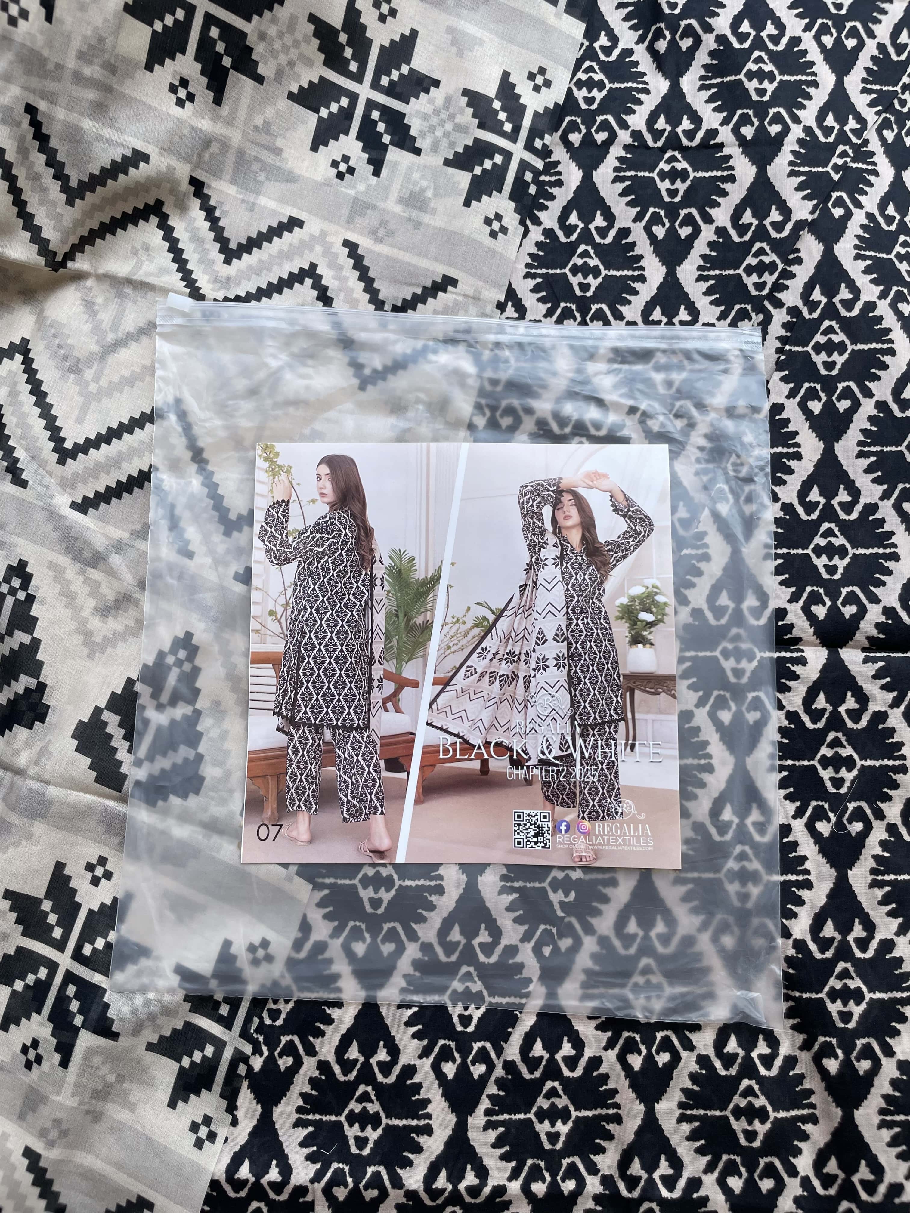 All over Printed Lawn 3pc