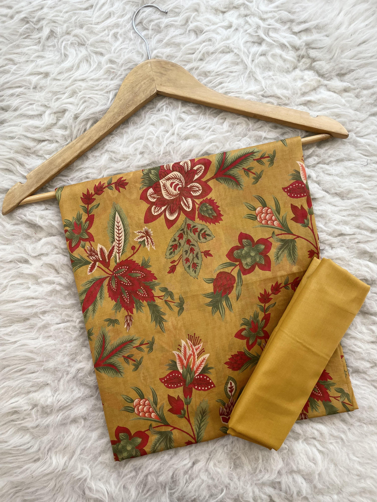 Printed lawn 2pc