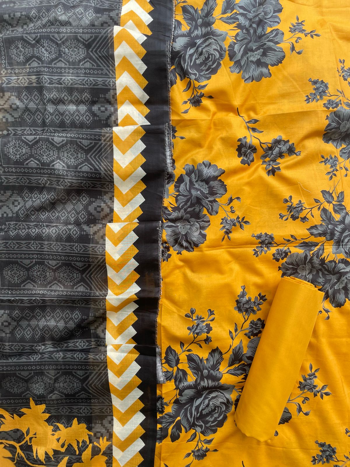 Printed lawn 3pc