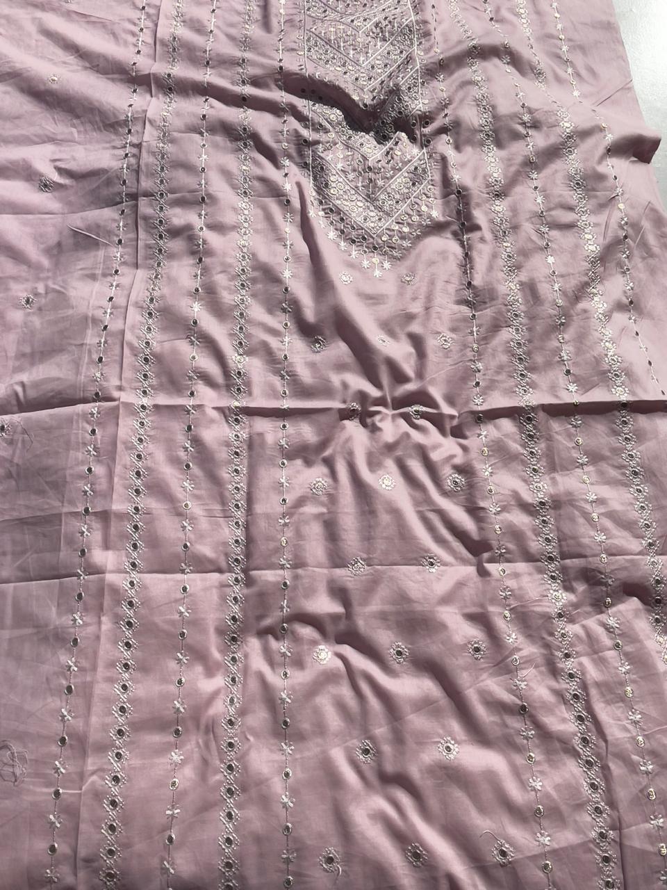 Embroidered lawn 2pc